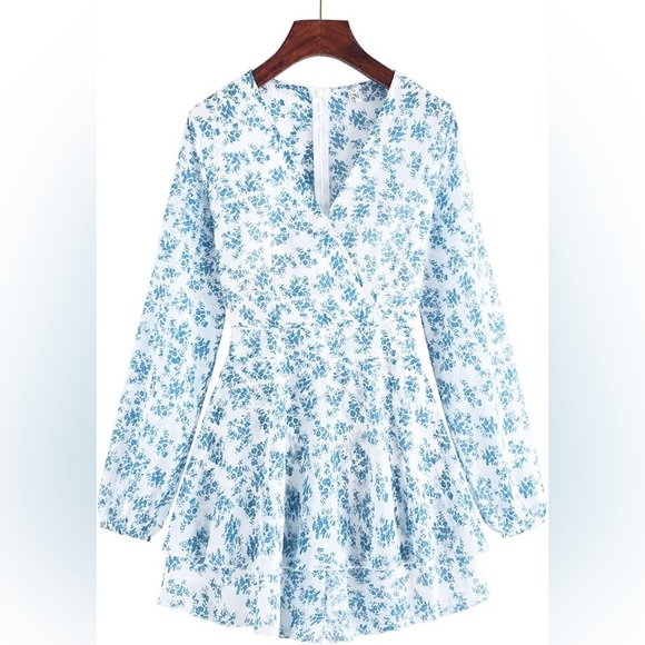 chic romper - Picture 3 of 5